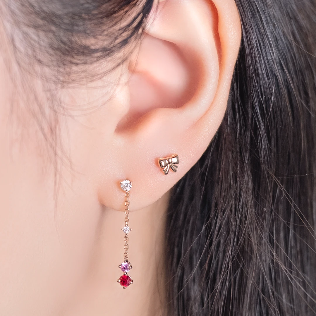 Styling Sassy Bow helix earring, playful and chic design. 耳骨耳環 平底耳環 18k純金 蝴蝶結